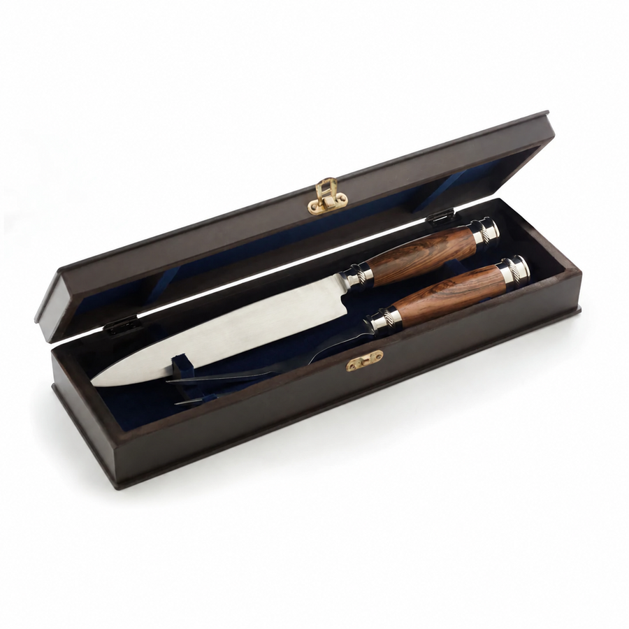 Patagonula Argentine carving set in its wooden case, with an unbranded knife blade.