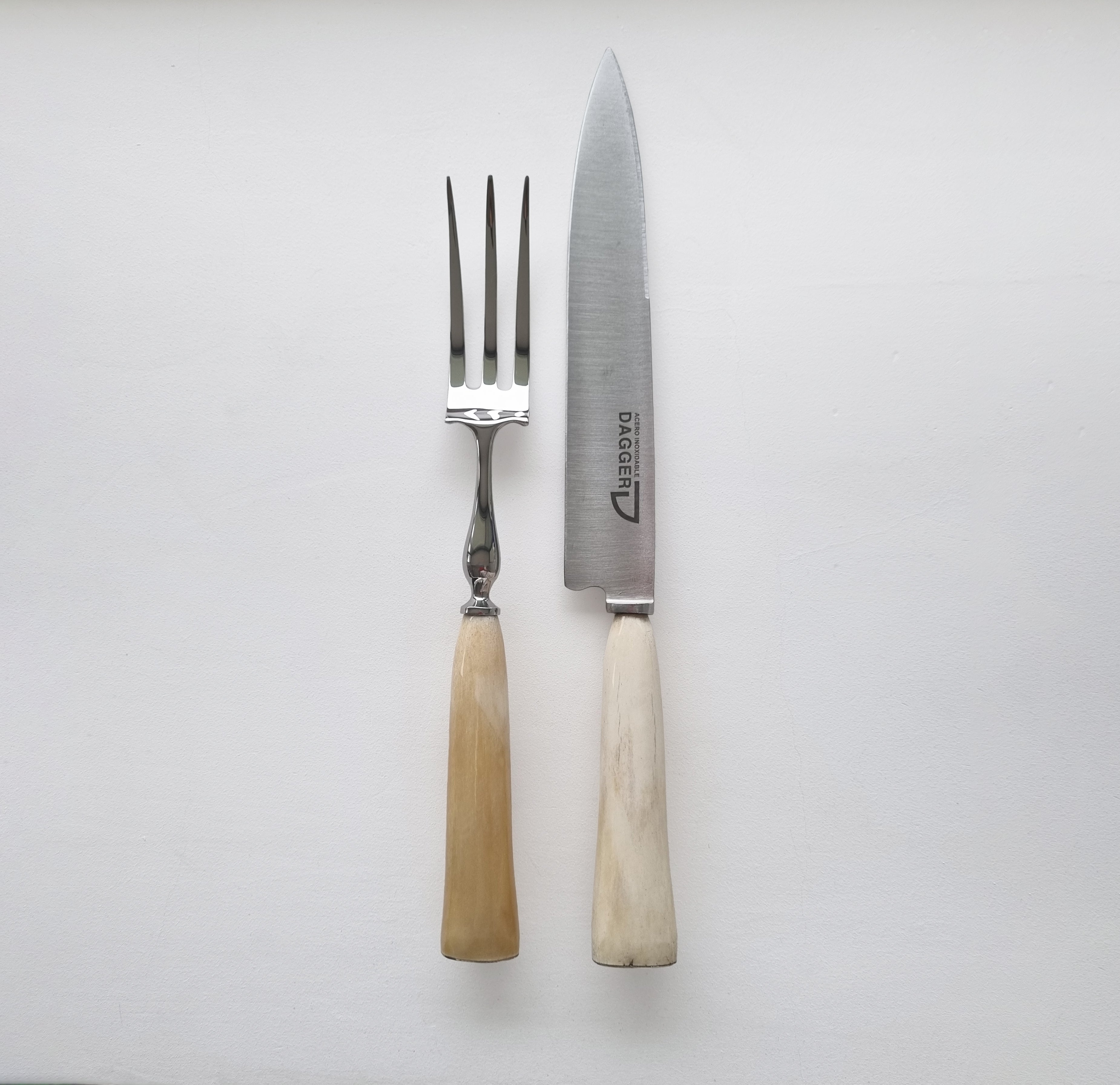 DEER CARVING SET - Vakiano