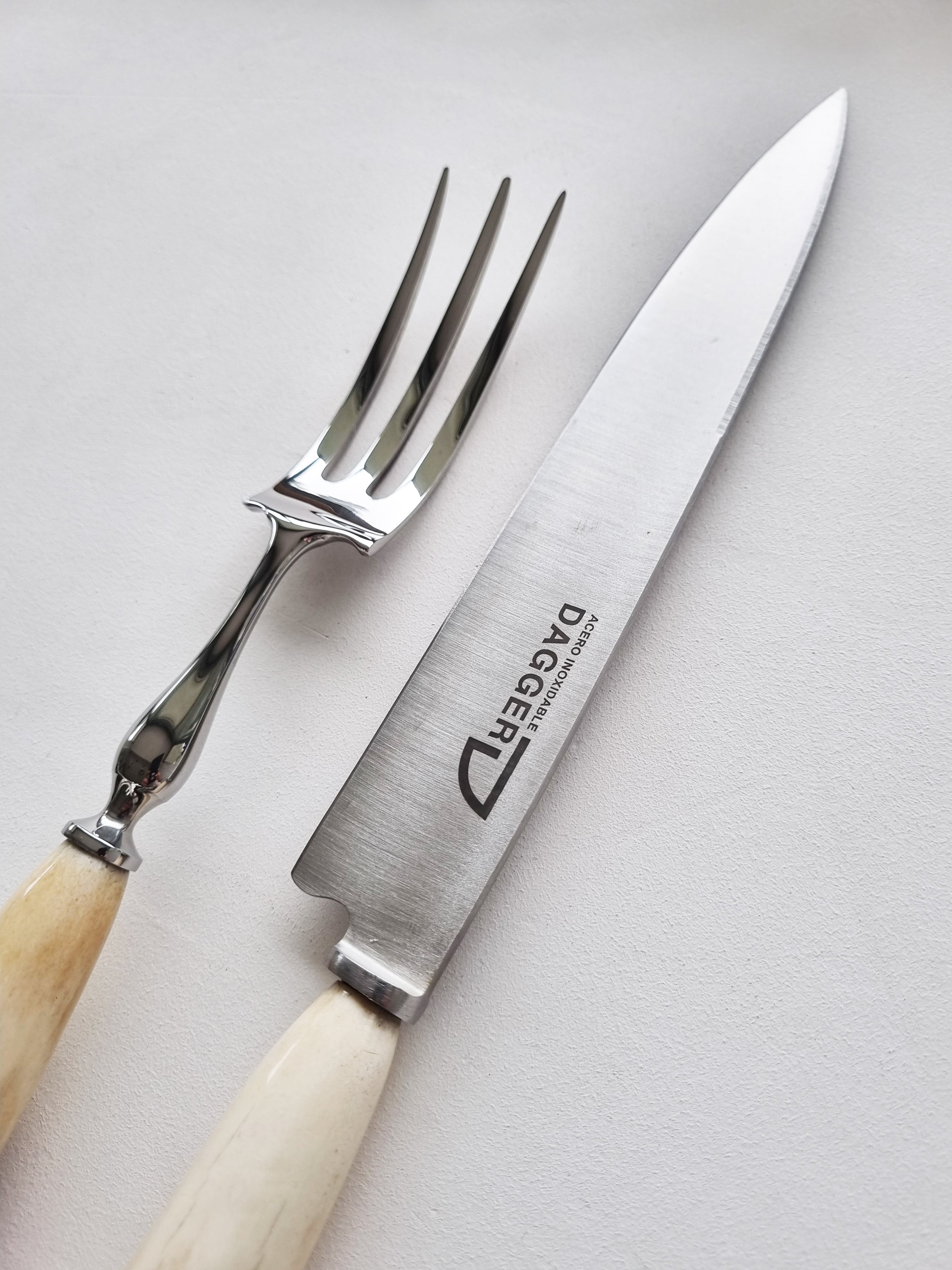 DEER CARVING SET - Vakiano