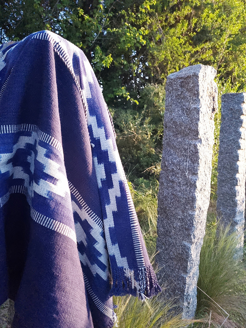Ipizca Pampa Lamb Poncho - Vakiano