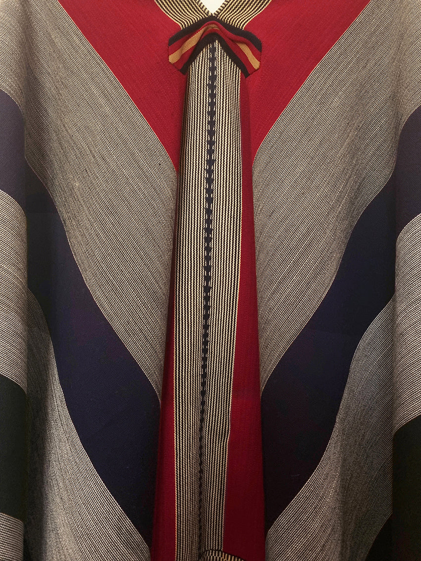 Cachi lamb Poncho - Vakiano