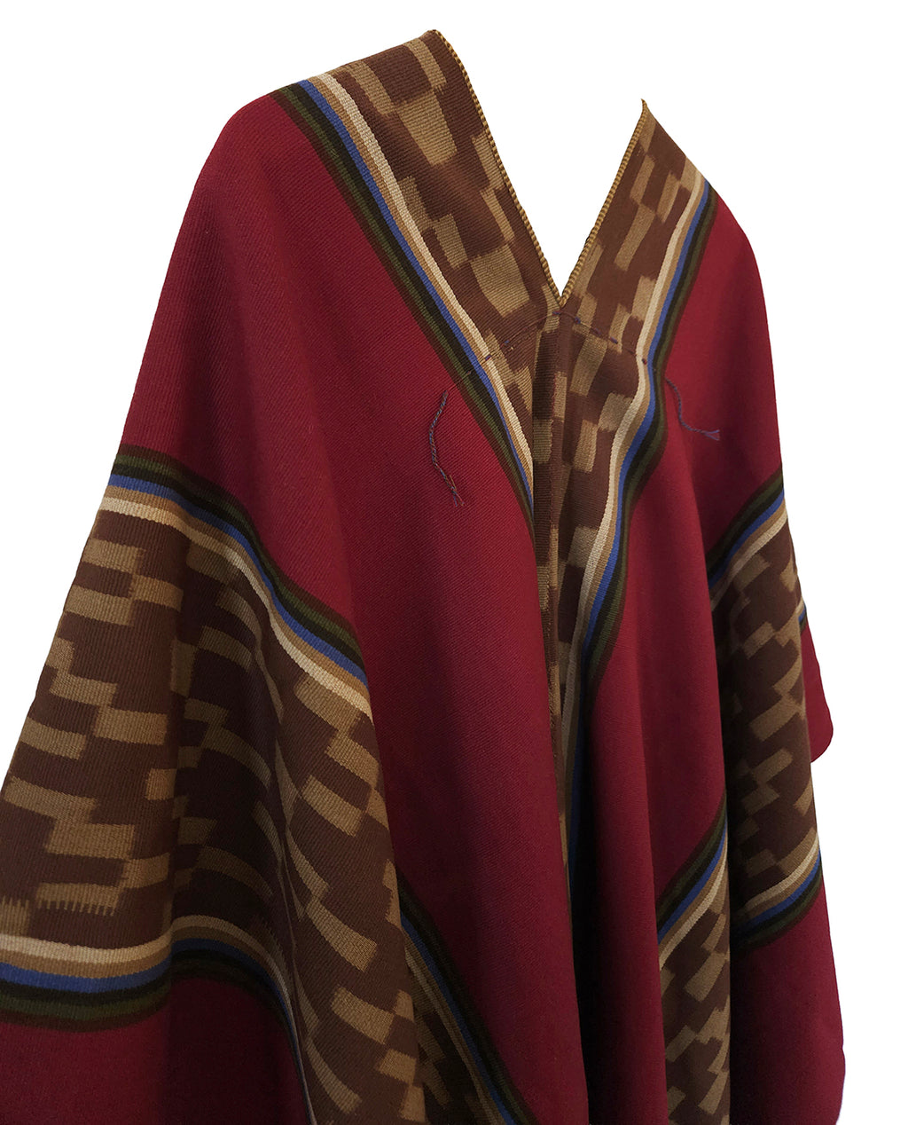 Close-up of natural sheep wool texture on Tacuil Argentine poncho