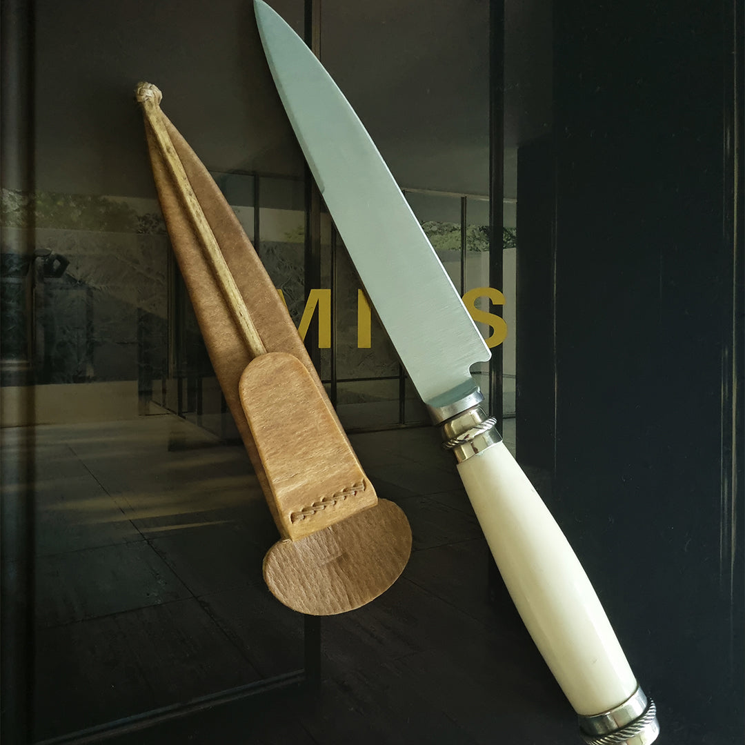 Handmade Bone and Alpaca Knife with Leather Sheath - Vakiano