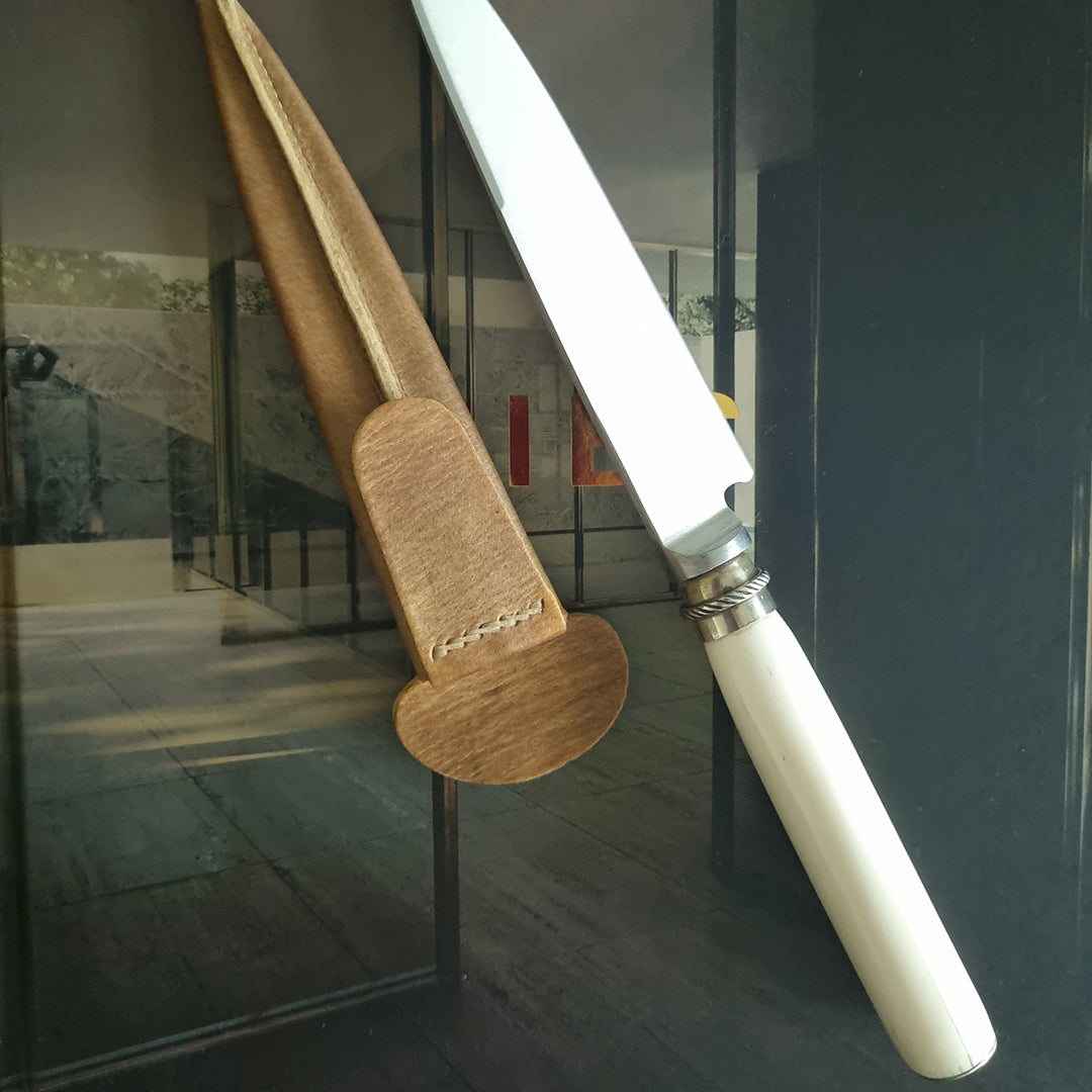 Handmade Deer Bone Knife with Leather Sheath - Vakiano